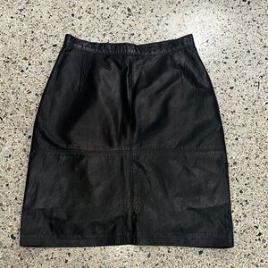 Maglia Italian leather black mini skirt back zip 2 XS S small